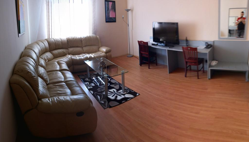 Atm Center Hotel - Sofia — Photos 1